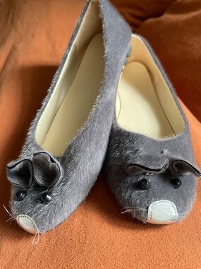 7.5.  Cute Gray Faux-Fur Ballet Flats with Bow Accent - Women's